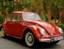 VW Käfer in rot aus Baujahr 1966