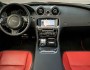 Rote Innenausstattung für den Jaguar XJR