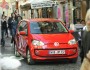 Der Kleinstwagen VW up 1,0 Liter mit 44 kW in der Farbe rot