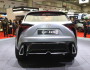 Die Heckansicht des Crossover-Modells Lexus LF-NX