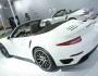 Die Heckpartie des Porsche 911 Turbo Cabriolet