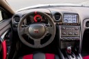 Das Cockpit des 2014er Nissan GT-R Nismo