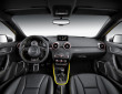 Das schwarze Interieur des neuen Audi S1 Sportback