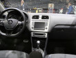 Der Innenraum des 2014er Volkswagen Cross Polo