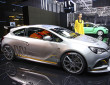 Opel präsentiert den neuen Astra OPC Extreme auf Autosalon Genf 2014