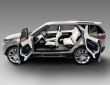 Land Rover Discovery Vision Concept mit geöffneten Türen
