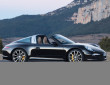 2014er Porsche 911 Targa in Dunkelblau in der Seitenansicht
