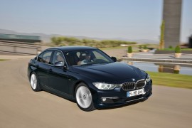 BMW 328i Luxury Line.