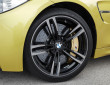 BMW M4 Typ Pilot Super Sport Reifen am Fahrzeug