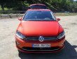 Der Kühlergrill des Volkswagen Golf Sportsvan 2.0 TDI  DSG Bluemotion