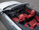 Rotes Leder im Innenraum des BMW 2er Cabrio