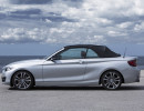 BMW 2er Cabrio mit schwarzem Stoffdach