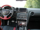 Lenkrad, Mittelkonsole, Armaturenbrett des Nissan GT-R