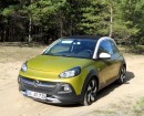 Der Opel Adam Rocks ist 1,5 Zentimer höher als der Standart-Adam