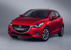 Mazda2 Modell 2015 in rot in der Frontansicht