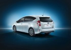 Toyota Prius+ mit neuen Rückleuchten und Kennzeichenbefestigung