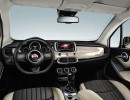 Das Cockpit der Fiat 500X Opening Edition