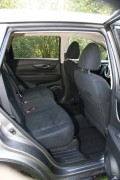 Der Rücksitzbank des Nissan X-Trail