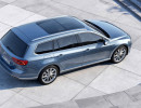 Volkswagen Passat Variant 2015 aus der Vogelperspektive