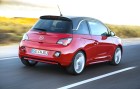 Opel ADAM 1.4 ecoFlex in rot in der Heckansicht