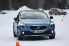 Volvo V40 Cross Country T5 AWD beim Test