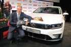 Volkswagen Passat beim Genfer Autosalon 2015