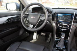 Cadillac ATS Coupé AWD, Cockpit