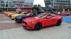 Ford Mustang in verschiedenen Farben