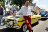 Rennfahrer und Opel-Markenbotschafter Joachim Winkelhock war mit einem 1971er Kadett B Rallye aus dem Opel Klassik-Fundus angereist.
