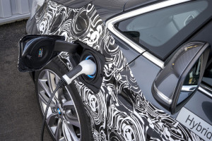 BMW 2er Plug in-Hybrid, Laden