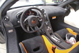 McLaren 675 LT, Cockpit