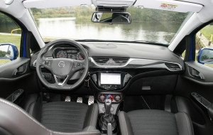 Innenraum Opel Corsa OPC, Armaturenbrett