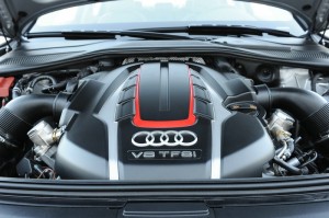 Audi S8