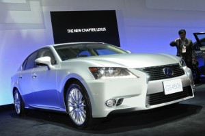 Lexus GS 450h in Tokio