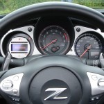 Tachometer des Nissan Roadster 370Z