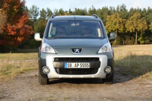 Peugeot Partner Tepee in der Frontansicht