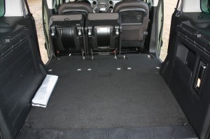 Die Ladefläche des Peugeot Partner Tepee