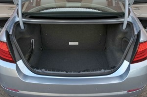 Der Kofferraum des BMW Active Hybrid 5