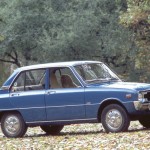 Mazda 1000 aus dem Jahr 1975