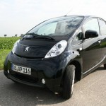 Peugeot Ion Schwarz