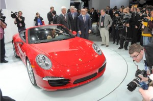 Porsche 911er Cabrio in der Frontansicht