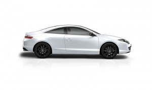 Facelift-Modell des Renault Laguna Coupe