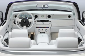 Luxus Pur: Rolls-Royce Phantom Drophead Coupe Bespoke-Design