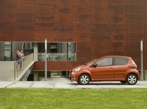 Der Toyota Aygo in der Seitenansicht