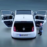 Der VW Up als Viertürer in der Heckansicht