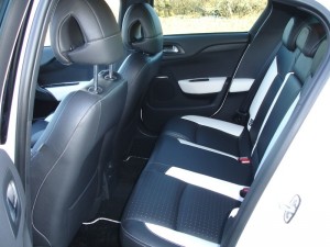 Citroen DS4 mit wenig Platz für großgewachsene Passagiere