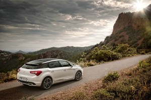 Der Citroen DS5 auch als Hybrid erhältlich