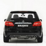 Mercedes B-KLasse von Brabus mit 4 Auspuffrohren