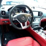 Das Cockpit des Mercedes-Benz SL 63 AMG