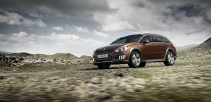 Der Peugeot 508 RXH mit Hybrid4-Antrieb ist ab sofort bestellbar